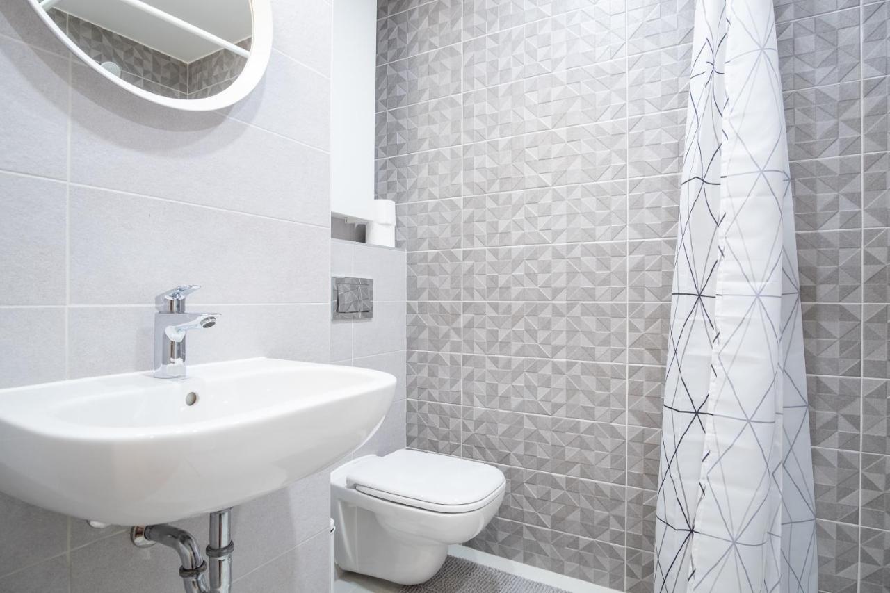 Spacious Mustamaee Apartments - Free Parking Reval Exterior foto